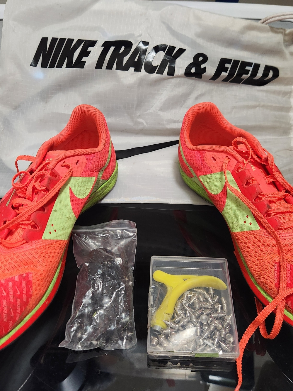 Nike Mens Track Shoes And Spikes – Bright Coral/Neon Green